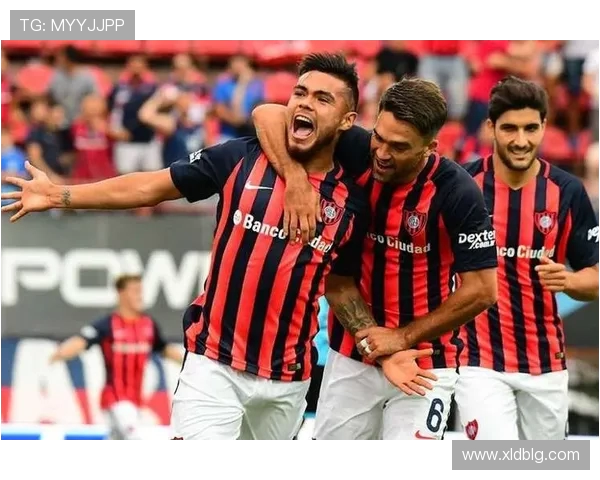 图库曼体育与圣马丁激战正酣谁能在这场较量中笑到最后